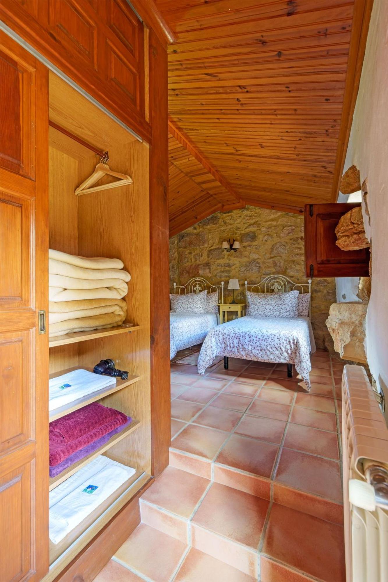 ポンバル Casa Do Vale Do Papoヴィラ エクステリア 写真