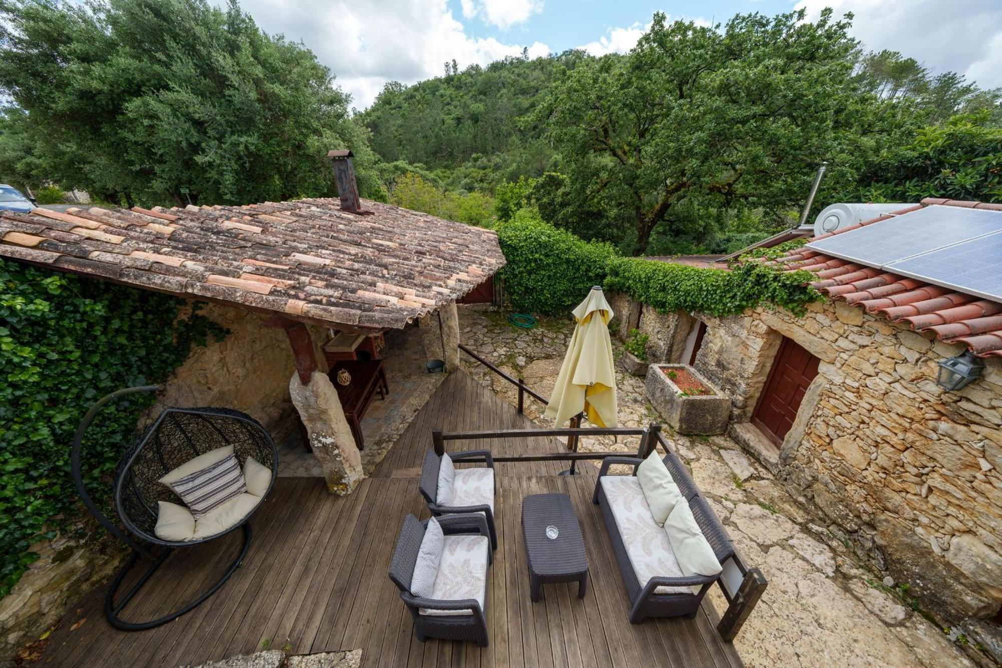 ポンバル Casa Do Vale Do Papoヴィラ エクステリア 写真